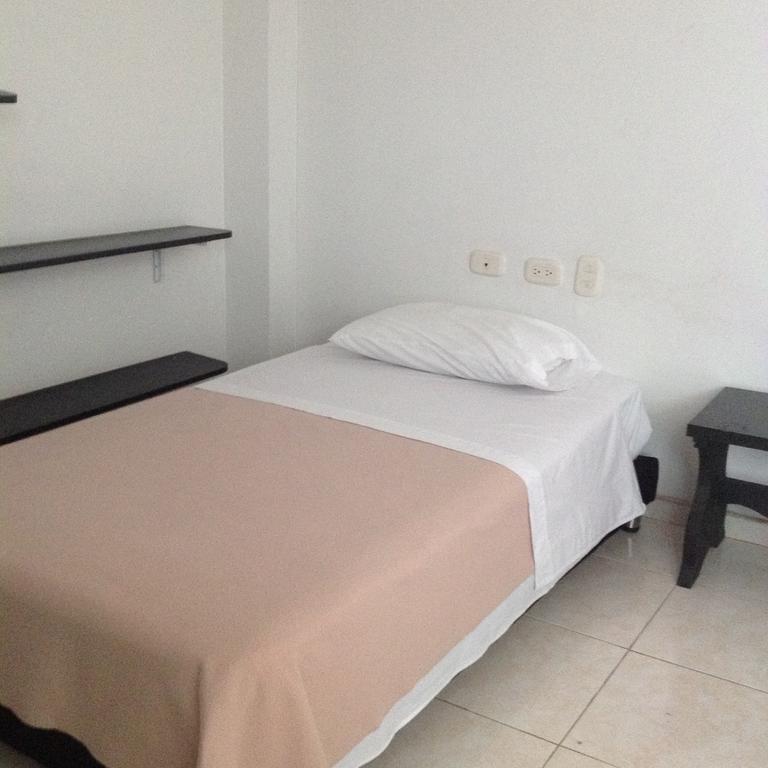 Hotel Calamo Plaza Pitalito Phòng bức ảnh