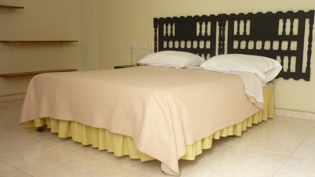 Hotel Calamo Plaza Pitalito Phòng bức ảnh