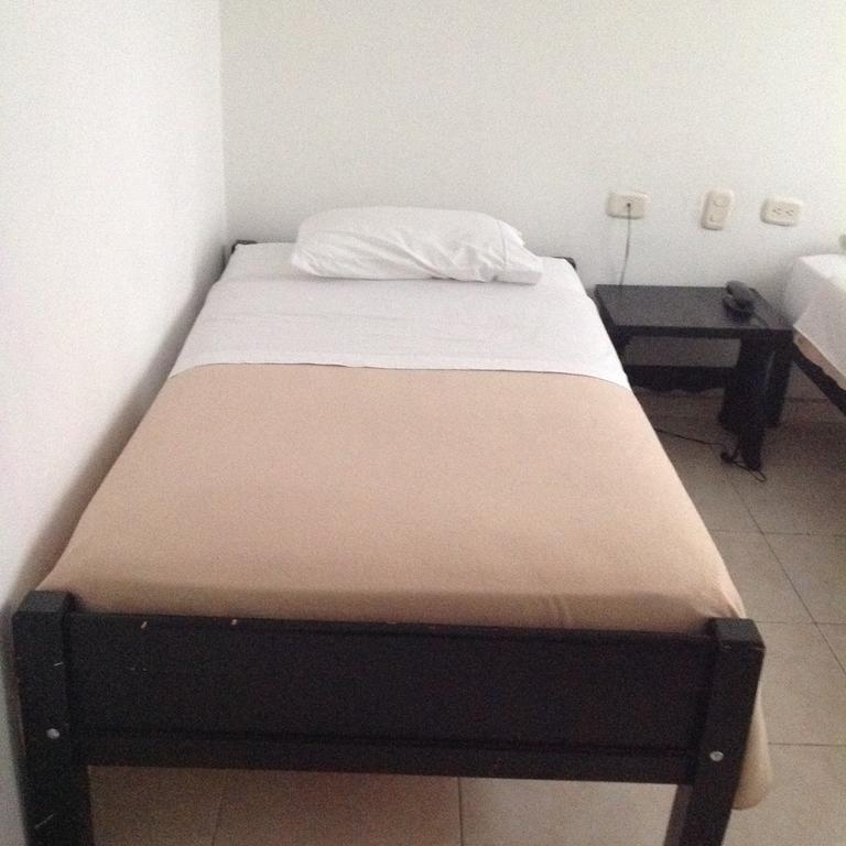 Hotel Calamo Plaza Pitalito Phòng bức ảnh