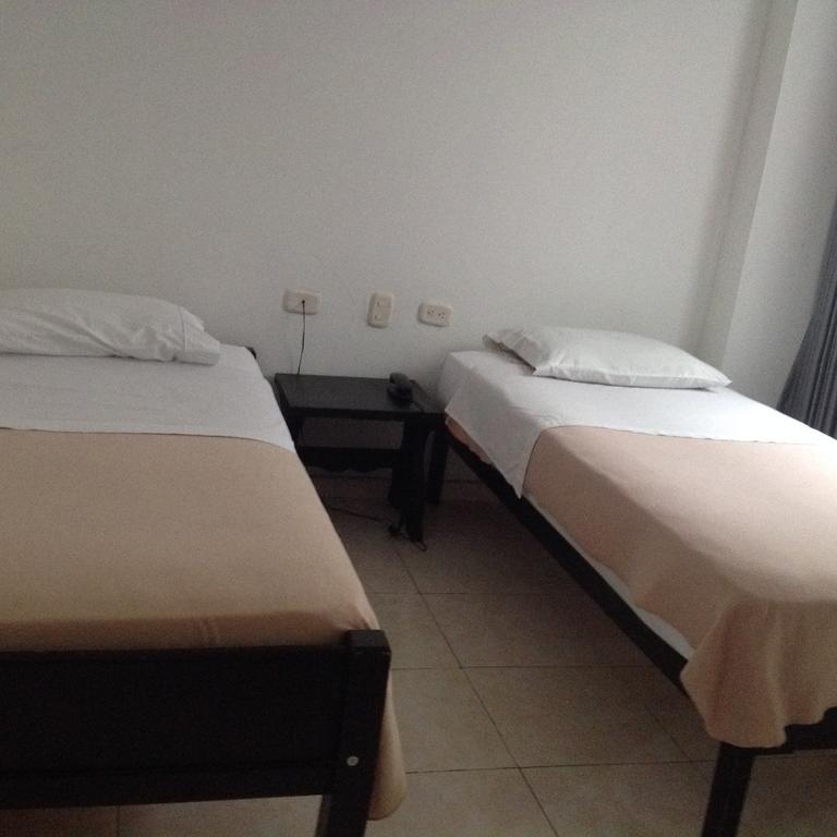 Hotel Calamo Plaza Pitalito Phòng bức ảnh