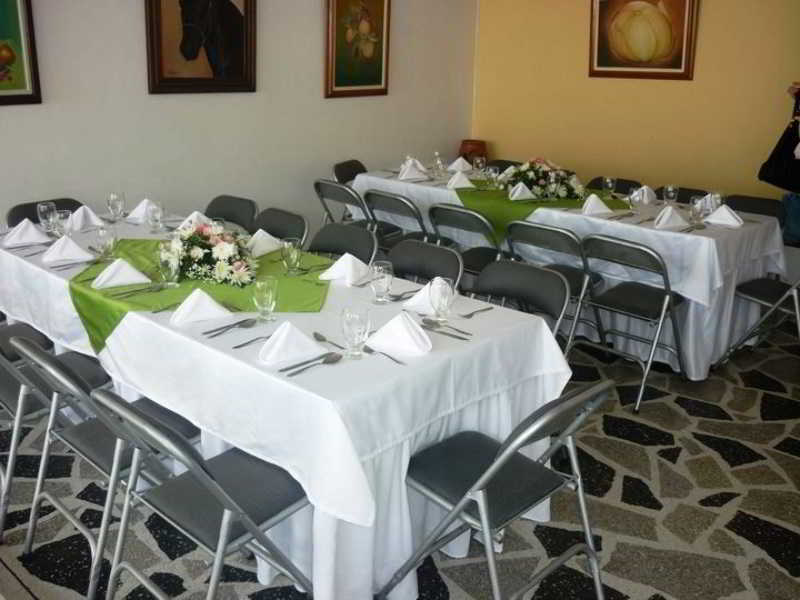 Hotel Calamo Plaza Pitalito Ngoại thất bức ảnh