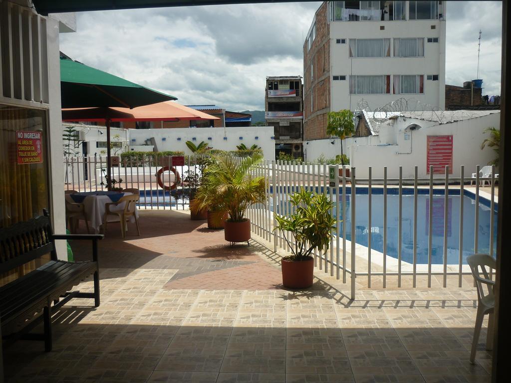 Hotel Calamo Plaza Pitalito Ngoại thất bức ảnh